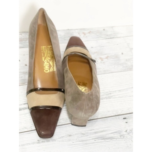 Salvatore Ferragamo Suede Multi ColorPumps NEW Sz 7